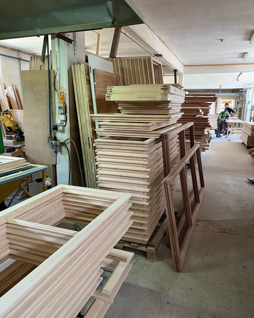 fenetres-bois-sta-menuiserie