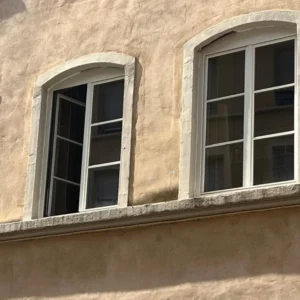 Fenêtres façade Nîmes