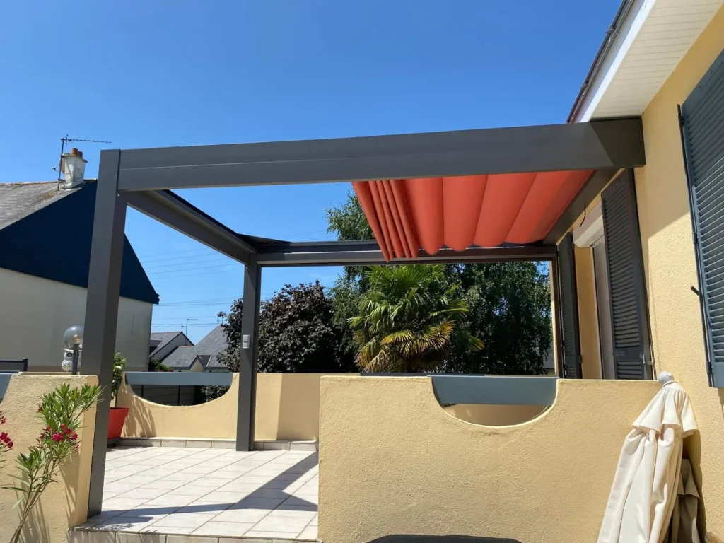 Pose de Pergola à toile rétractable Nîmes